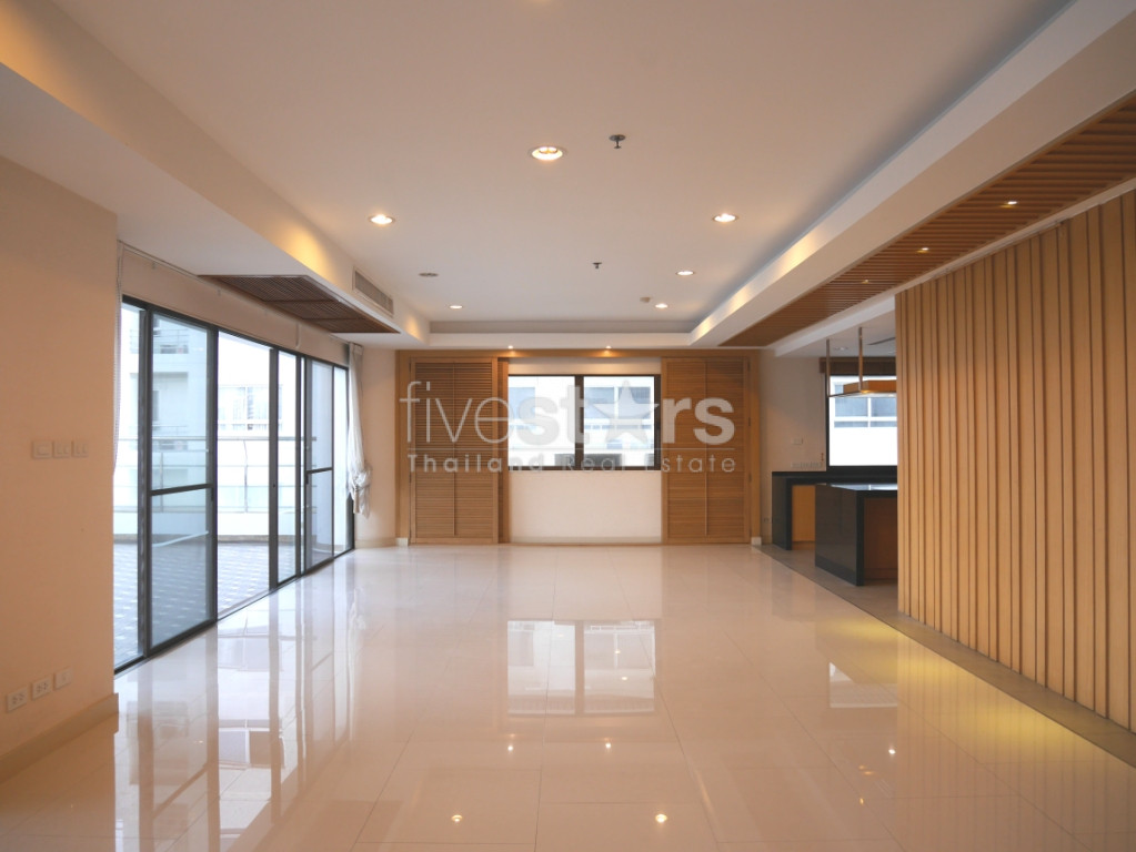magnifique condo de 3 chambres en duplex avec piscine privée à proximité de Emporium, photo 3