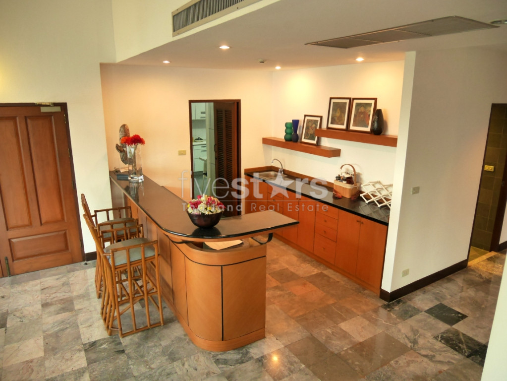 Superbe appartement en duplex de 4 chambres de 420m² à proximité de Emquartier, photo 9