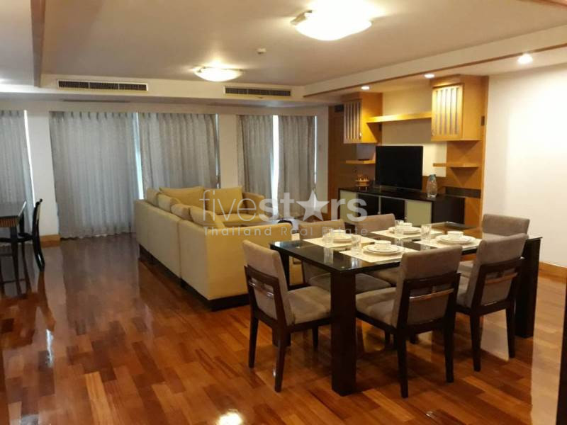 Appartement de 3 chambres à louer à Thonglor
