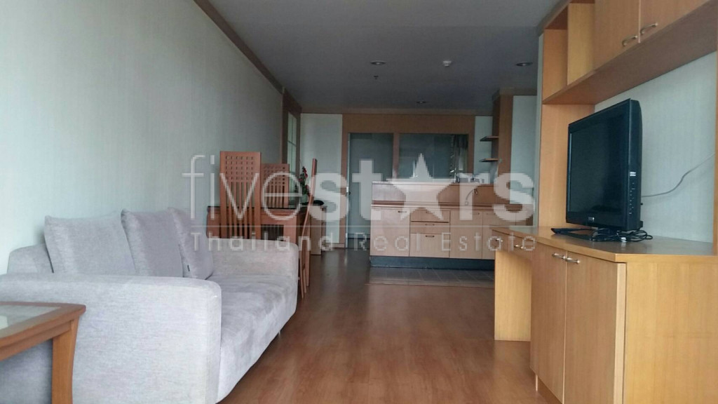 Appartement de 2 chambres à louer à Phrom Phong