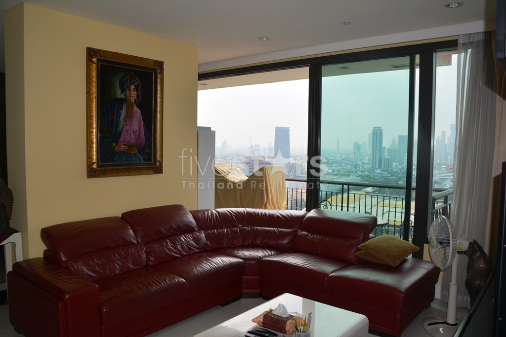 Appartement 3 chambres à vendre quartier Phromphong