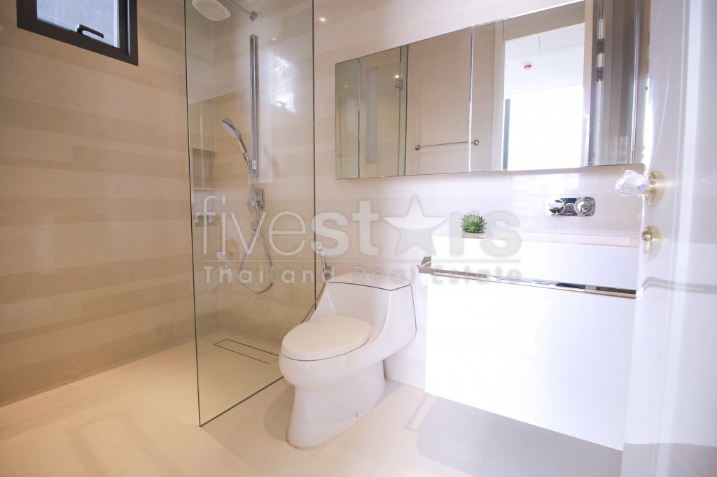 Luxueux appartement de 2 chambres louer à Phrom Phong, photo 12