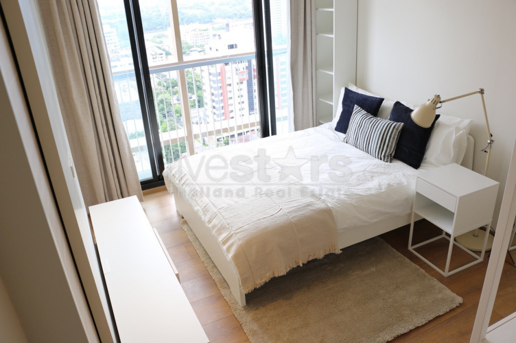 Appartement moderne à louer à Promphong, photo 4