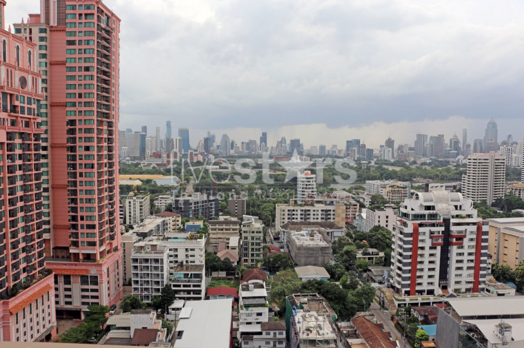 Appartement moderne à louer à Promphong, photo 12