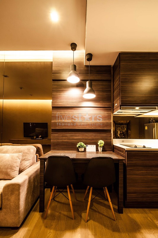 Luxueux appartement d'une chambre à louer près du BTS Phromphong, photo 5