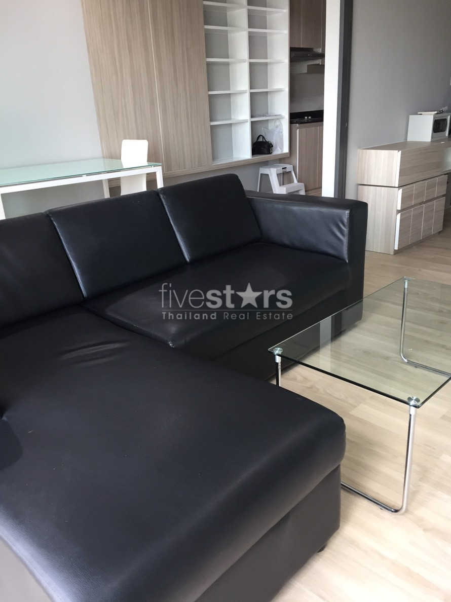 Appartement d'une chambre a louer directement connecte au BTS Thonglor