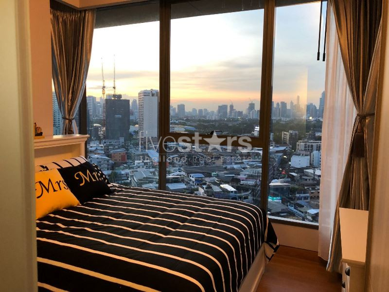 Appartment de 2 chambres à louer dans le quartier de Phromphong, photo 3