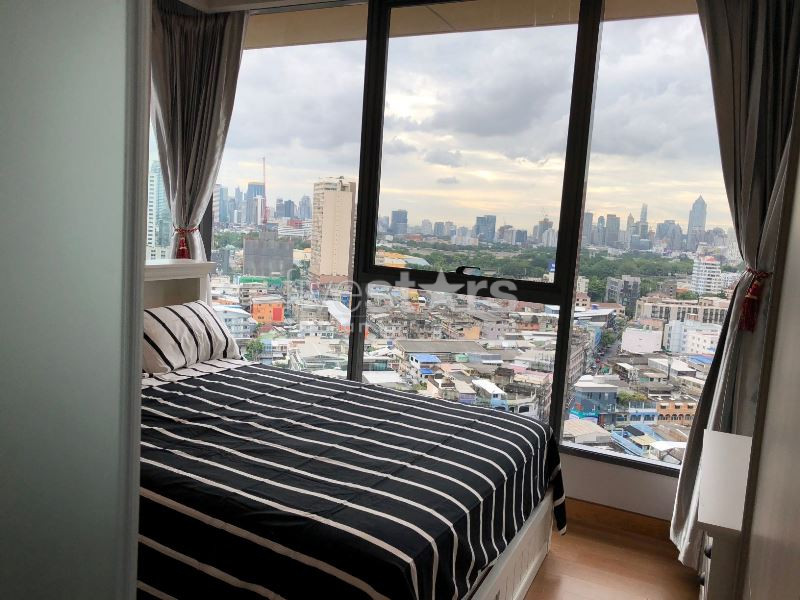 Appartment de 2 chambres à louer dans le quartier de Phromphong, photo 2
