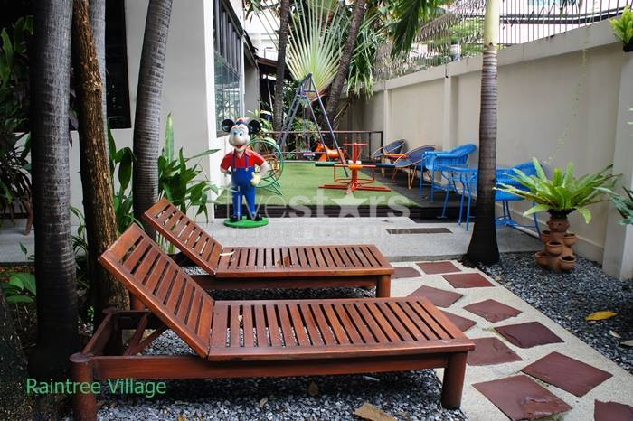 Appartement-Duplex de 4 chambres à louer près du BTS Phrom Phong, photo 13