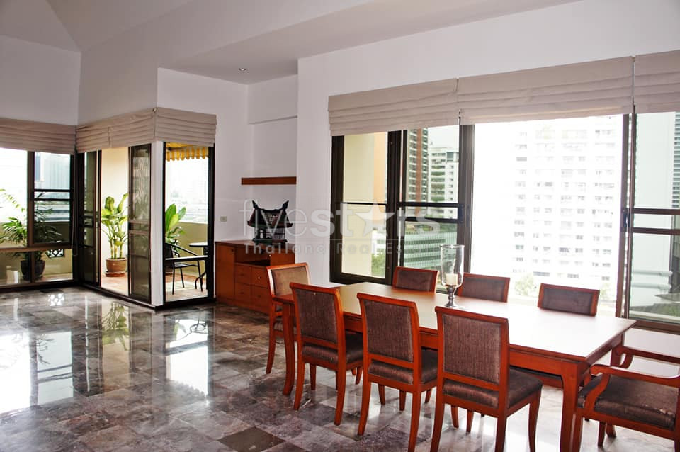 Appartement-Duplex de 4 chambres à louer près du BTS Phrom Phong, photo 6