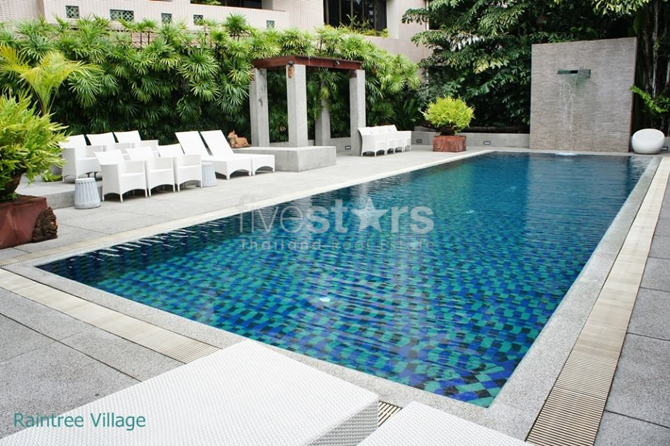Appartement-Duplex de 4 chambres à louer près du BTS Phrom Phong, photo 14