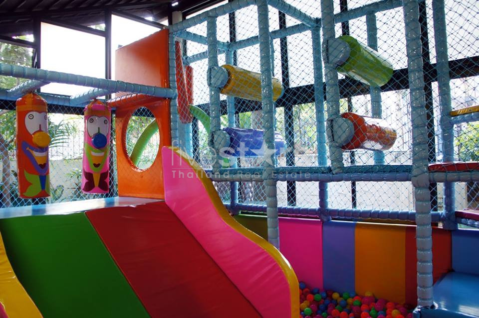 Appartement-Duplex de 4 chambres à louer près du BTS Phrom Phong, photo 16