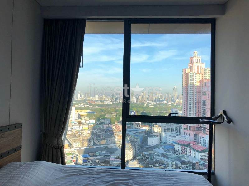 Appartement moderne d'une chambre à louer à Phrom phong, photo 2