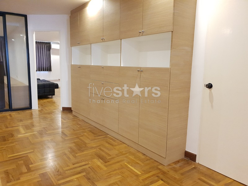 Appartement de 2 chambres à louer près du BTS Promphong, photo 9