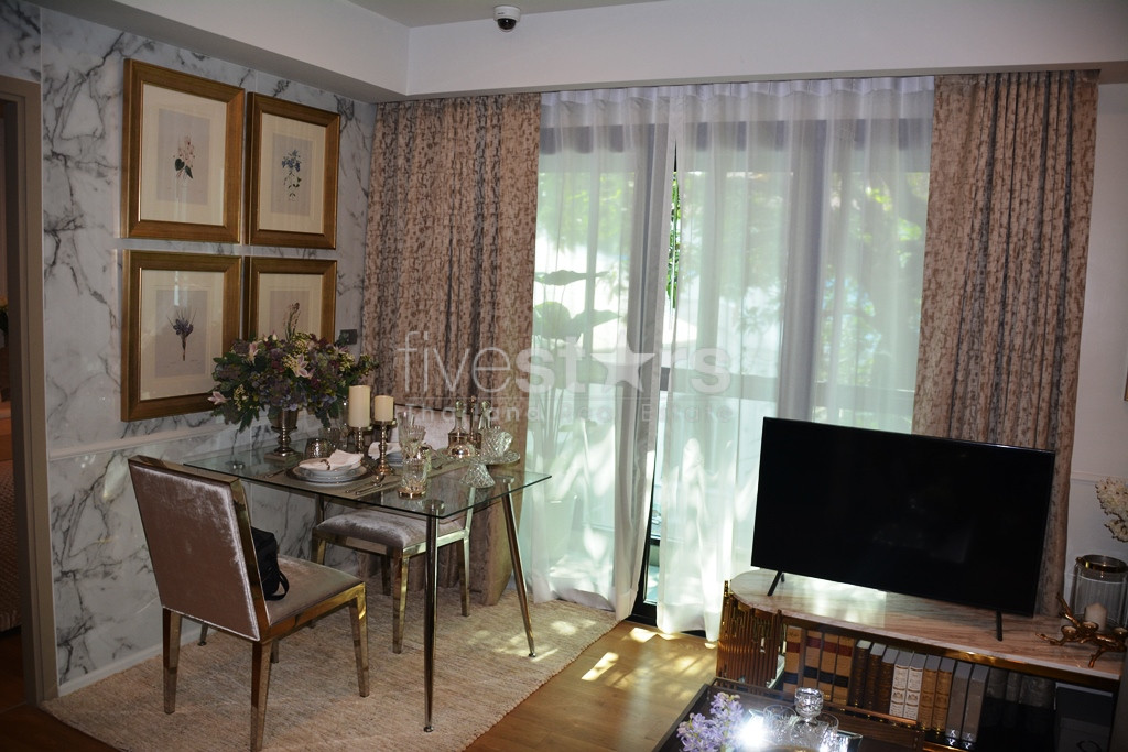 Appartement 1 chambre + bureau quartier Phromphong, photo 2