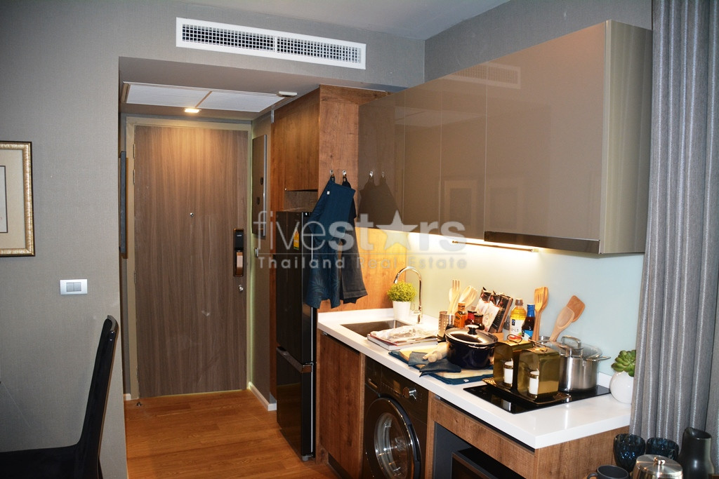 Appartement 2 chambres neuf quartier Phromphong, photo 6