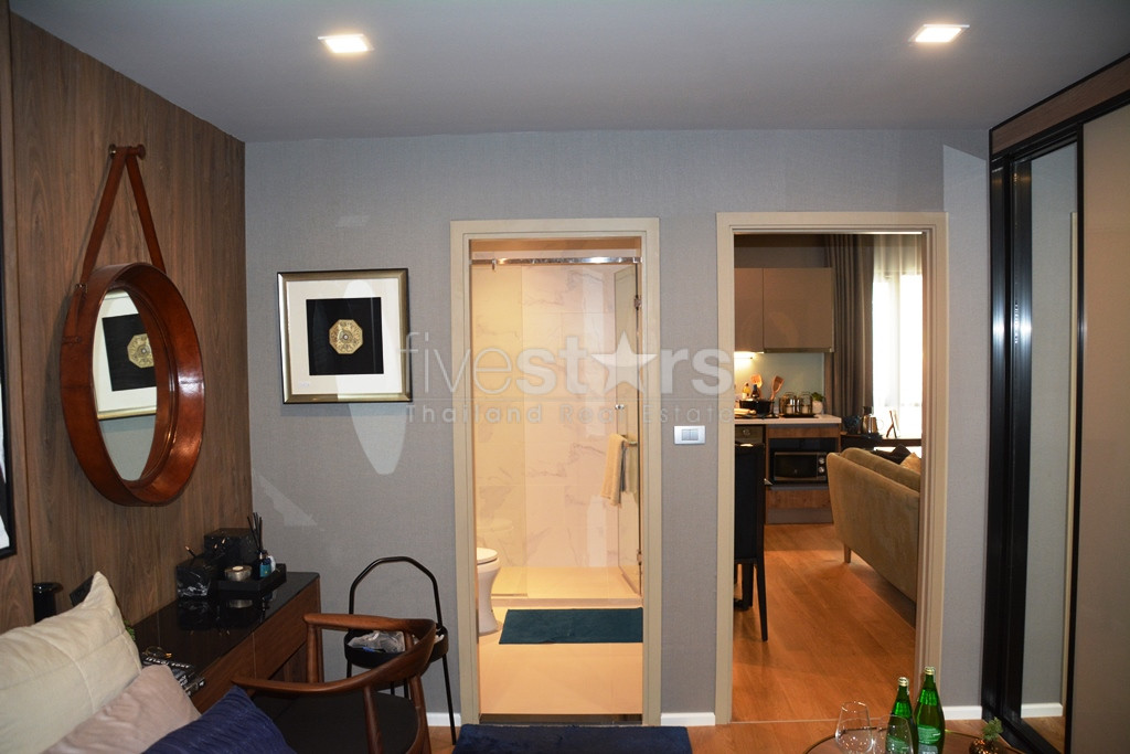 Appartement 2 chambres neuf quartier Phromphong, photo 12