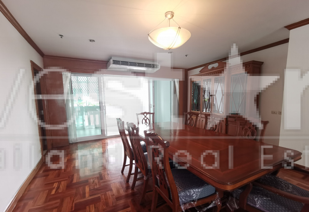 Appartement spacieux avec 3 chambres quartier Phormpong, photo 5