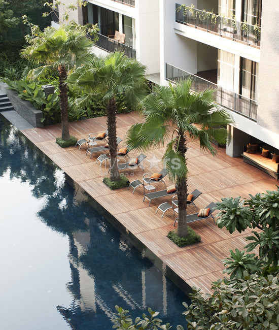Appartement luxueux de 4 chambres à louer à Phrompong