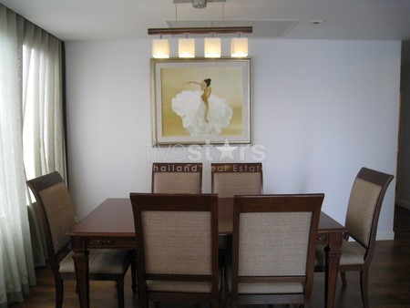 Appartement de 3 chambres à louer près de la station de BTS de Phrompong, photo 3
