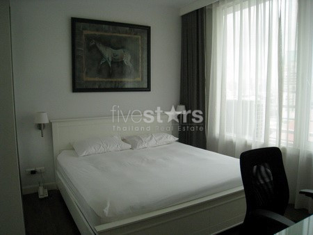 Appartement de 3 chambres à louer près de la station de BTS de Phrompong, photo 7