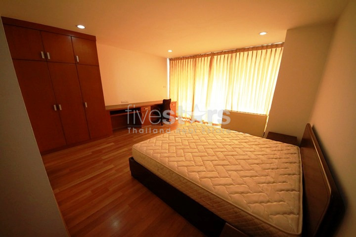 Grand appartement de 3 chambres à louer près du BTS Thonglor, photo 6