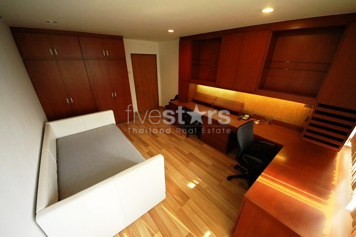Grand appartement de 3 chambres à louer près du BTS Thonglor, photo 3