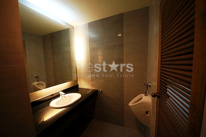 Grand appartement de 3 chambres à louer près du BTS Thonglor, photo 8