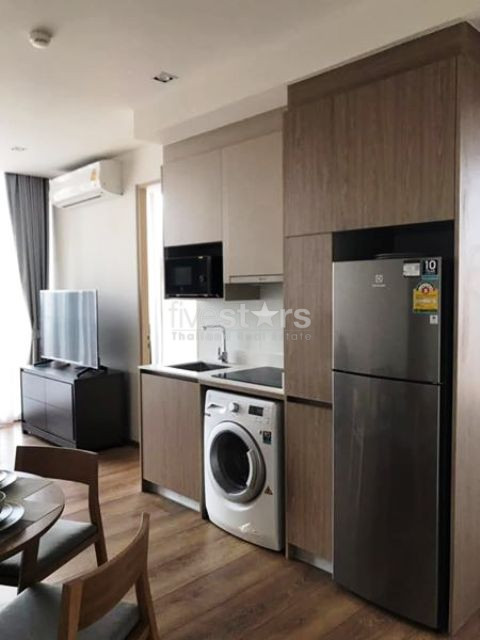 Appartement de 2 chambres à louer près du BTS Phromphong, photo 4