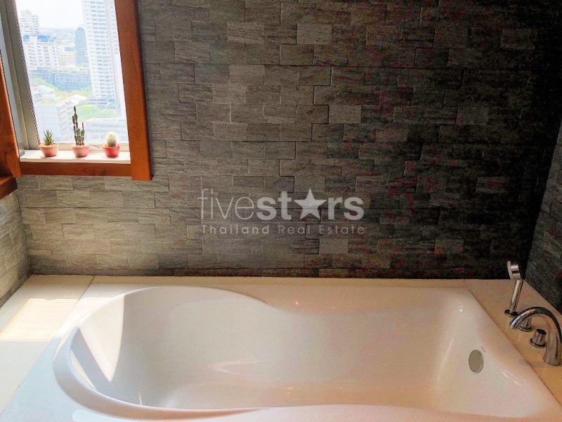 Appartement récemment rénové à louer près du BTS Phrompong, photo 15