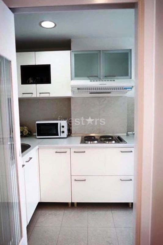 Appartement de 2 chambres à louer près du BTS Phromphong., photo 9