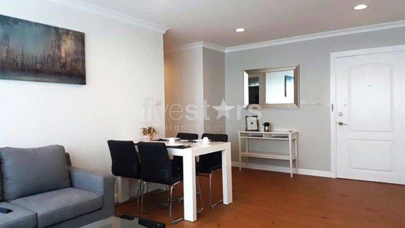 Appartement de 2 chambres à louer près du BTS Phromphong., photo 4