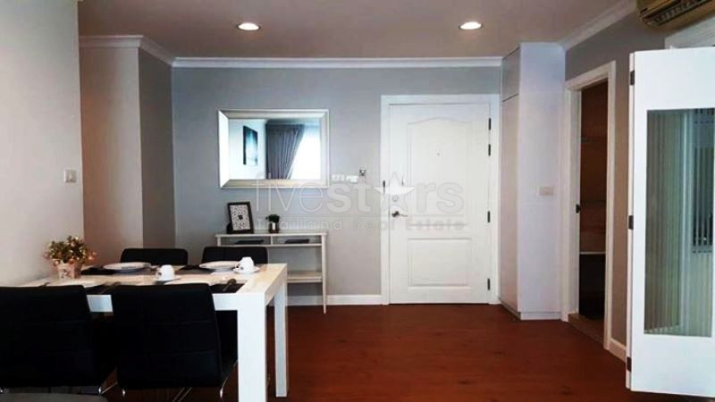 Appartement de 2 chambres à louer près du BTS Phromphong., photo 7
