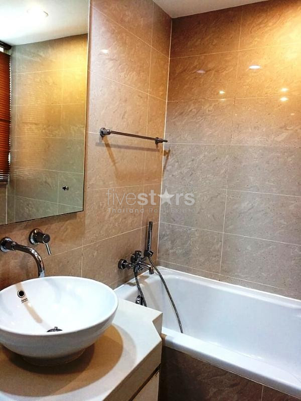 Condo 1 bedroom for rent in near BTS Phromphong, photo 10