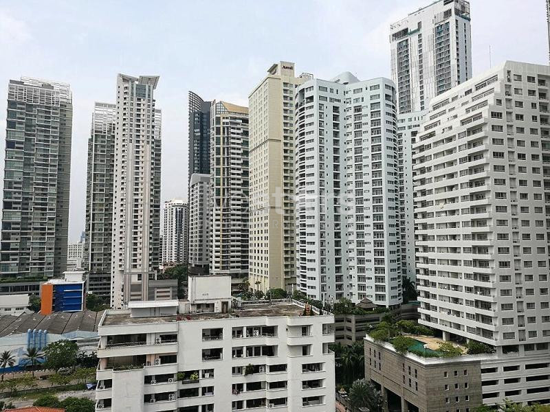 Condo 1 bedroom for rent in near BTS Phromphong, photo 15