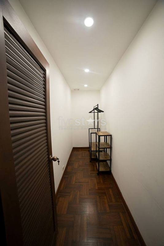 Condo large 2 bedrooms for rent in Phomphong, photo 8