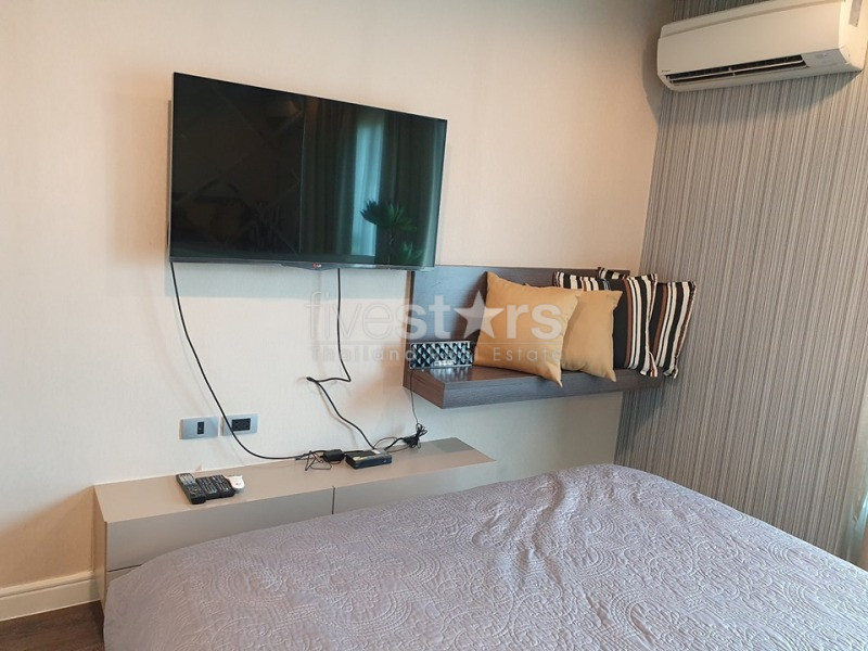 1 bedroom condor corner unit for rent in Thonglor, photo 12