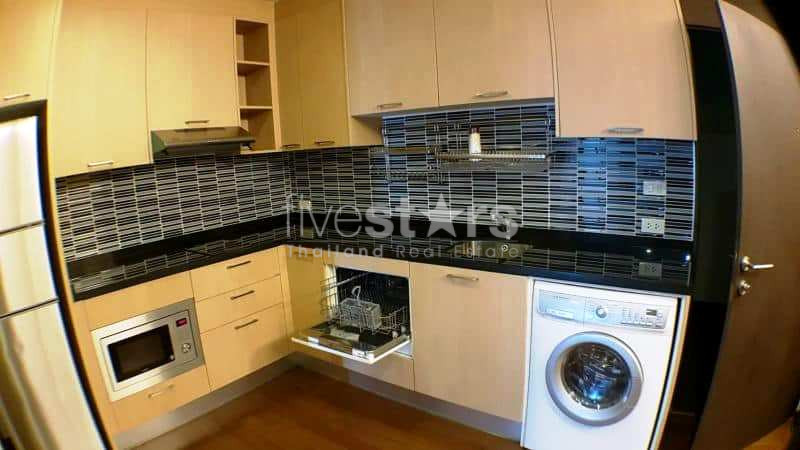 2 bedrooms condo for rent near BTS Thonglor