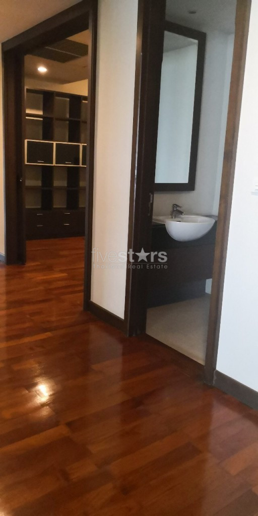 Large 3 bedrooms apartment  for rent in Thonglor, photo 11