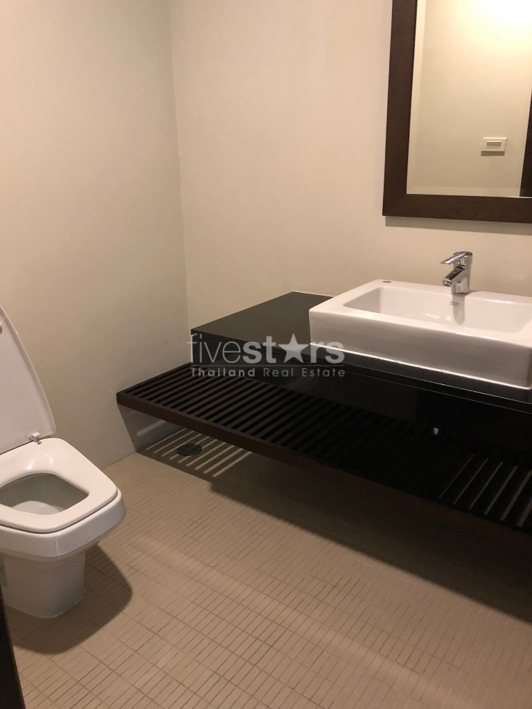 Large unit 3 bedrooms apartment for rent in Thonglor, photo 12