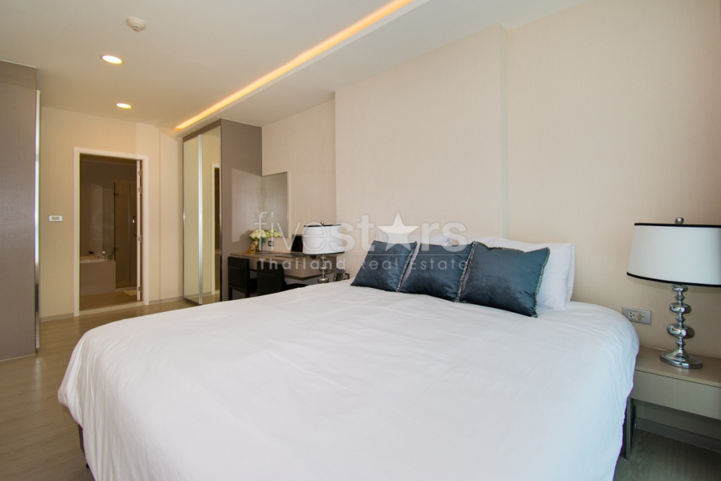 Appartement neuf de 2 chambres à louer près du BTS Thonglor, photo 11