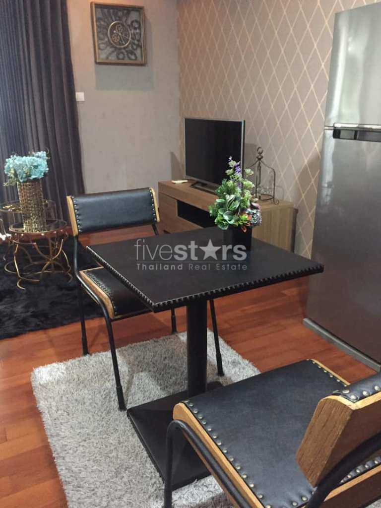 Pet friendly 2 bedrooms condo for rent near BTS Thonglor, photo 4