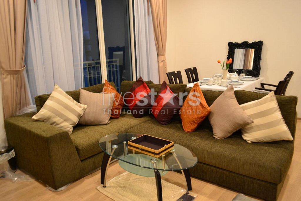 2 bedrooms condo for rent close to BTS Phromphong