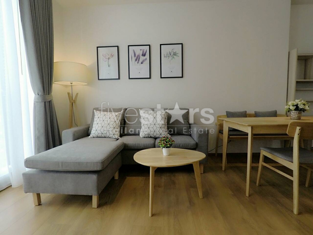 2 bedrooms condo for sale close to the BTS Phrom Phong, photo 4