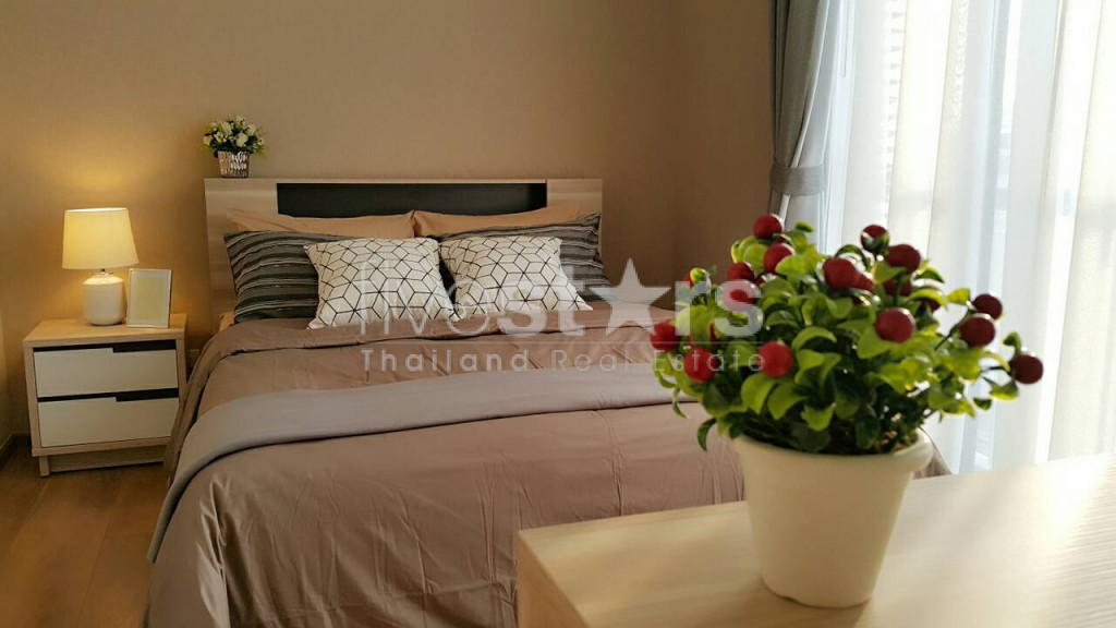 2 bedrooms condo for sale close to the BTS Phrom Phong, photo 9