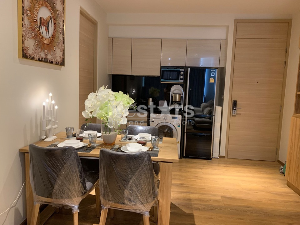 High floor unit 2 bedrooms condo for rent near BTS Phromphong, photo 5