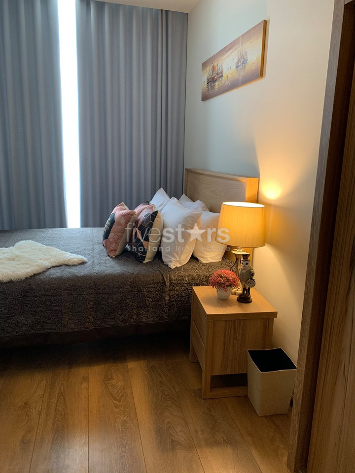 High floor unit 2 bedrooms condo for rent near BTS Phromphong, photo 9
