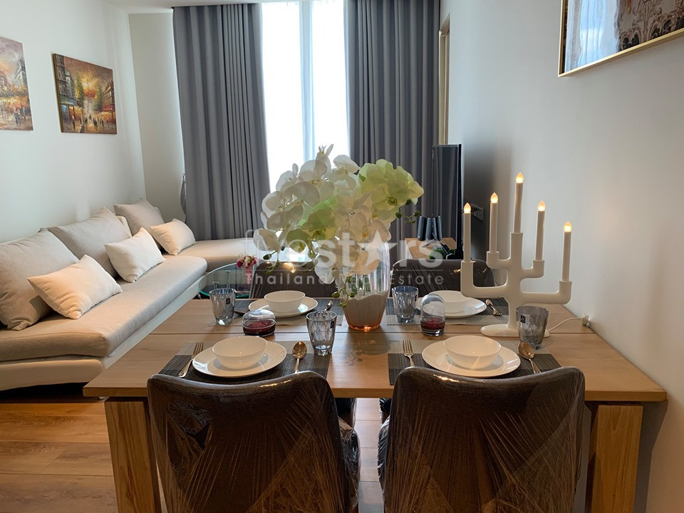High floor unit 2 bedrooms condo for rent near BTS Phromphong, photo 3