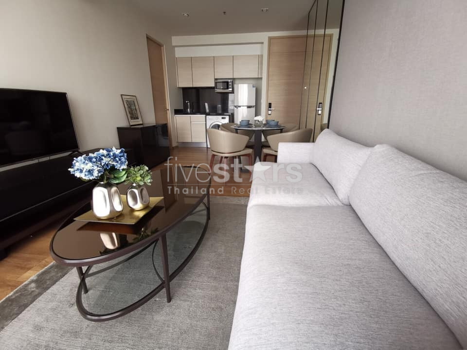 2 bedrooms condo for rent near BTS Phromphong, photo 2