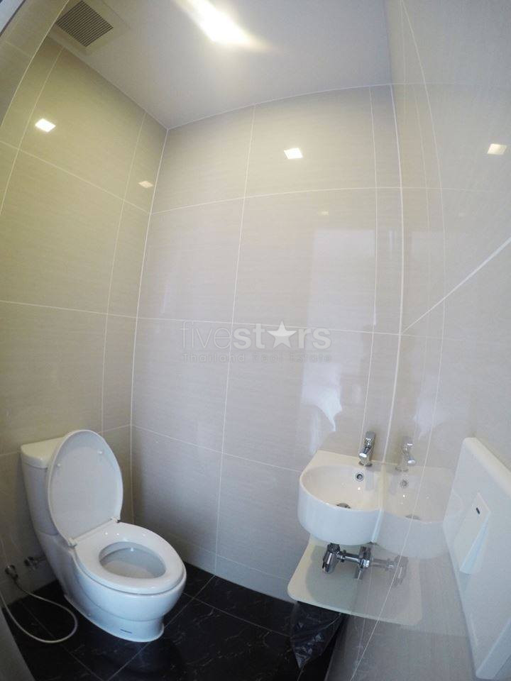 1 bedroom condo for rent near BTS Phromphong, photo 7